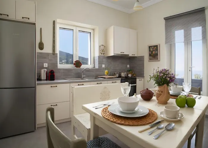 Apartment Alpha House Gialia *